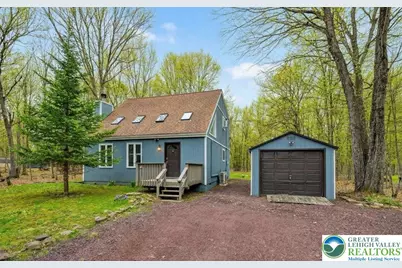 19 Uffleman Lane, Penn Forrest, PA 18210 - Photo 1