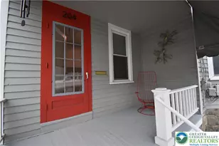 204 N 9th St, Easton, PA 18042 - Photo 2