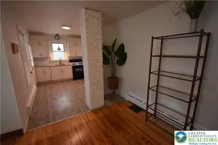 204 N 9th St, Easton, PA 18042 - Photo 6