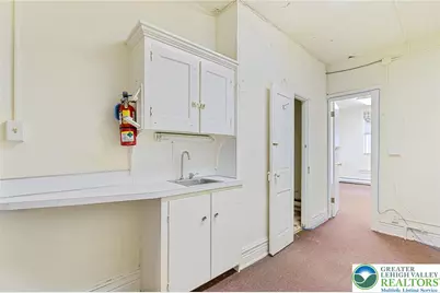 911 W Hamilton Street, Allentown City, PA 18101 - Photo 18