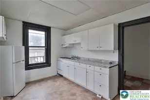 1108 Broadway, Fountain Hill Boro, PA 18015 - Photo 28