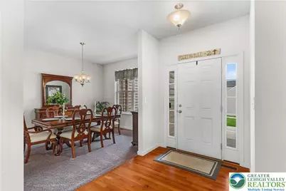 9628 Crescent Lane, Upper Macungie Township, PA 18031 - Photo 4