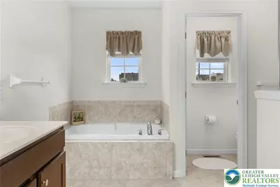 9628 Crescent Lane, Upper Macungie Township, PA 18031 - Photo 34