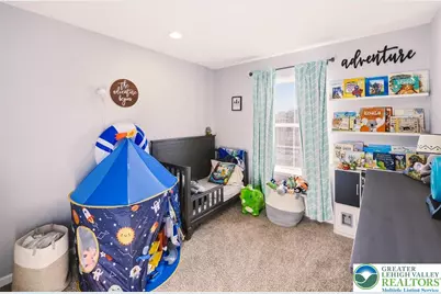 312 Central Park Avenue, Bethlehem City, PA 18018 - Photo 8