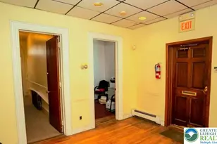 231 S 7th St, Easton, PA 18042 - Photo 14