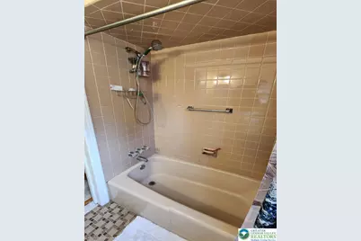 1137 Lynnhurst Place, Bethlehem, PA 18017 - Photo 14