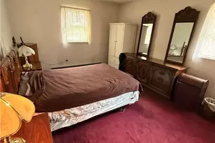 1925 Maria Ln, Allentown City, PA 18104 - Photo 4