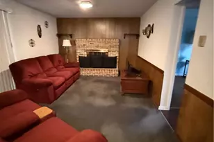 1925 Maria Ln, Allentown City, PA 18104 - Photo 12