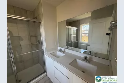 4960 Brookside Court, Upper Saucon Township, PA 18036 - Photo 4