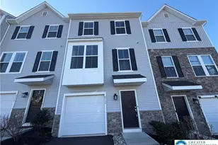 4960 Brookside Ct, Upper Saucon Township, PA 18036 - Photo 1