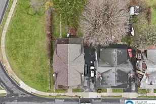 1041 Emaus Ave, Allentown City, PA 18103 - Photo 36