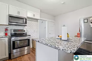 1041 Emaus Ave, Allentown City, PA 18103 - Photo 16