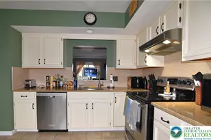 3408 Portland Dr, Whitehall Township, PA 18052 - Photo 10