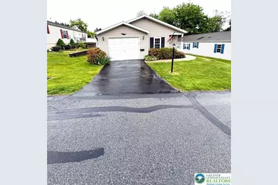 71 Penny Lane, Forks Twp, PA 18040 - Photo 2