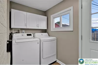 2020 Washington Boulevard, Wilson, PA 18042 - Photo 20