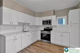 2020 Washington Blvd, Wilson, PA 18042 - Photo 4