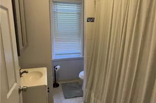 832 Bushkill St, Easton, PA 18042 - Photo 10