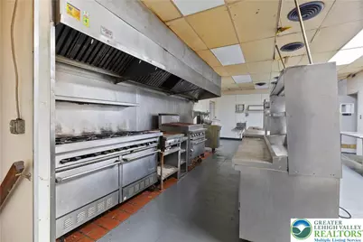 198 Main Street, Emmaus Boro, PA 18049 - Photo 20