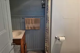 189 W Berger St, Emmaus Boro, PA 18049 - Photo 20