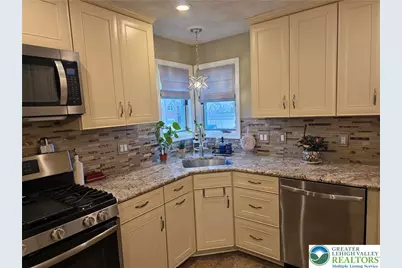 189 W Berger Street, Emmaus Boro, PA 18049 - Photo 6