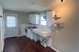 22 Newport Ave, Northampton Township, PA 18067 - Photo 4