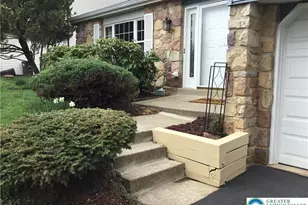 3605 Chalmette Rd, South Whitehall Township, PA 18104 - Photo 2