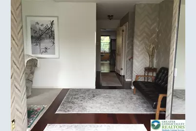 3605 Chalmette Road, South Whitehall Township, PA 18104 - Photo 6