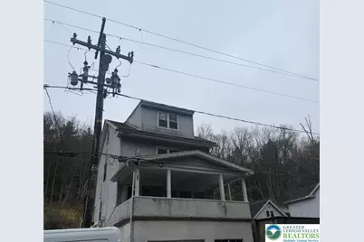 349 W Broadway #2, Jim Thorpe Boro, PA 18229 - Photo 1