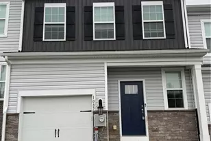 1085 Turnstone Dr, Upper Macungie Township, PA 18051 - Photo 1