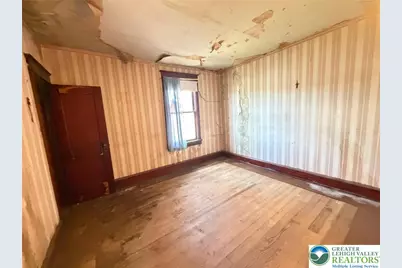 270 3rd Street, Coaldale Boro, PA 18218 - Photo 28