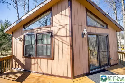 162 Acorn Lane, Polk Twp, PA 18058 - Photo 6