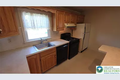 522 Rentzheimer Drive, Hellertown, PA 18055 - Photo 32