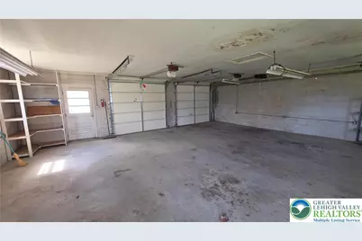 522 Rentzheimer Drive, Hellertown, PA 18055 - Photo 8