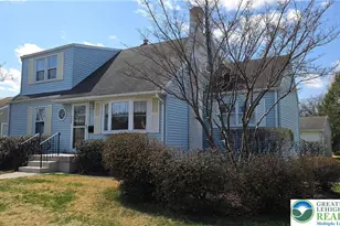 522 Rentzheimer Dr, Hellertown, PA 18055 - Photo 2