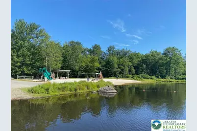 8 Mallard Court, Clifton Twp, PA 18424 - Photo 32