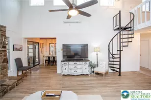 8 Mallard Ct, Clifton Twp, PA 18424 - Photo 12