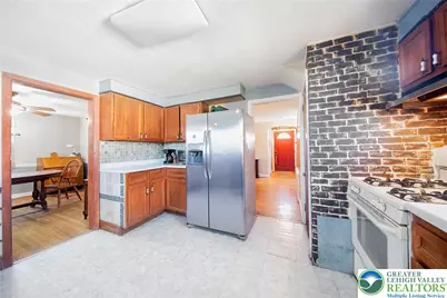 17 N 12th Street, Catasauqua Boro, PA 18032 - Photo 6