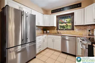 1029 Hawthorn Rd, Salisbury Township, PA 18103 - Photo 4