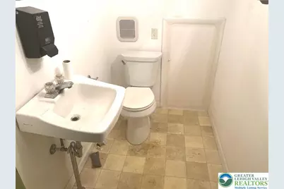 4119 Mauch Chunk Road #B, North Whitehall Township, PA 18037 - Photo 6