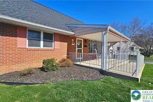 875 Poplar Rd, Hellertown Boro, PA 18055 - Photo 2