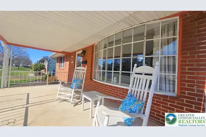 875 Poplar Road, Hellertown Boro, PA 18055 - Photo 4