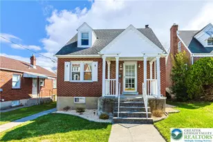 626 12th Ave, Bethlehem City, PA 18018 - Photo 2