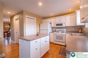 3240 Watermill Dr, Lower Macungie Township, PA 18062 - Photo 12