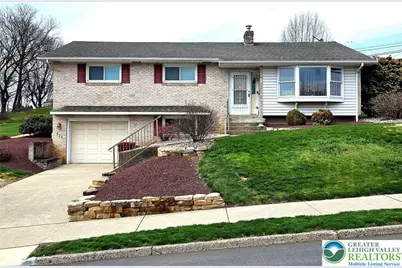 327 Sumner Avenue, Whitehall Township, PA 18052 - Photo 2