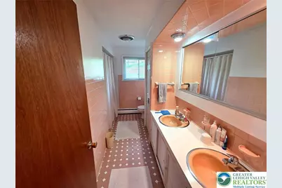 327 Sumner Avenue, Whitehall Township, PA 18052 - Photo 24