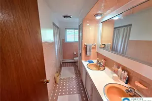 327 Sumner Ave, Whitehall Township, PA 18052 - Photo 24