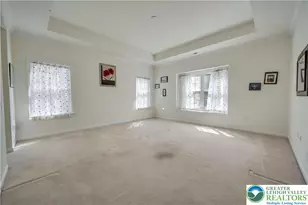 5351 Presidents Dr, Bethlehem City, PA 18017 - Photo 14