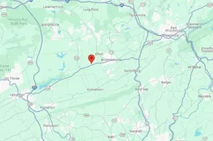 3036 Pleasant View Dr, Kunkletown, PA 18058 - Photo 4