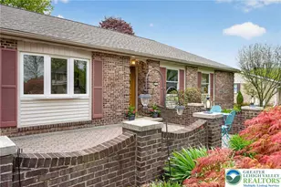 1524 Magnolia Dr, Upper Macungie Township, PA 18069 - Photo 4