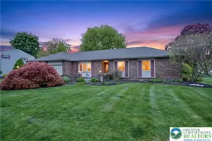 1524 Magnolia Dr, Upper Macungie Township, PA 18069 - Photo 2